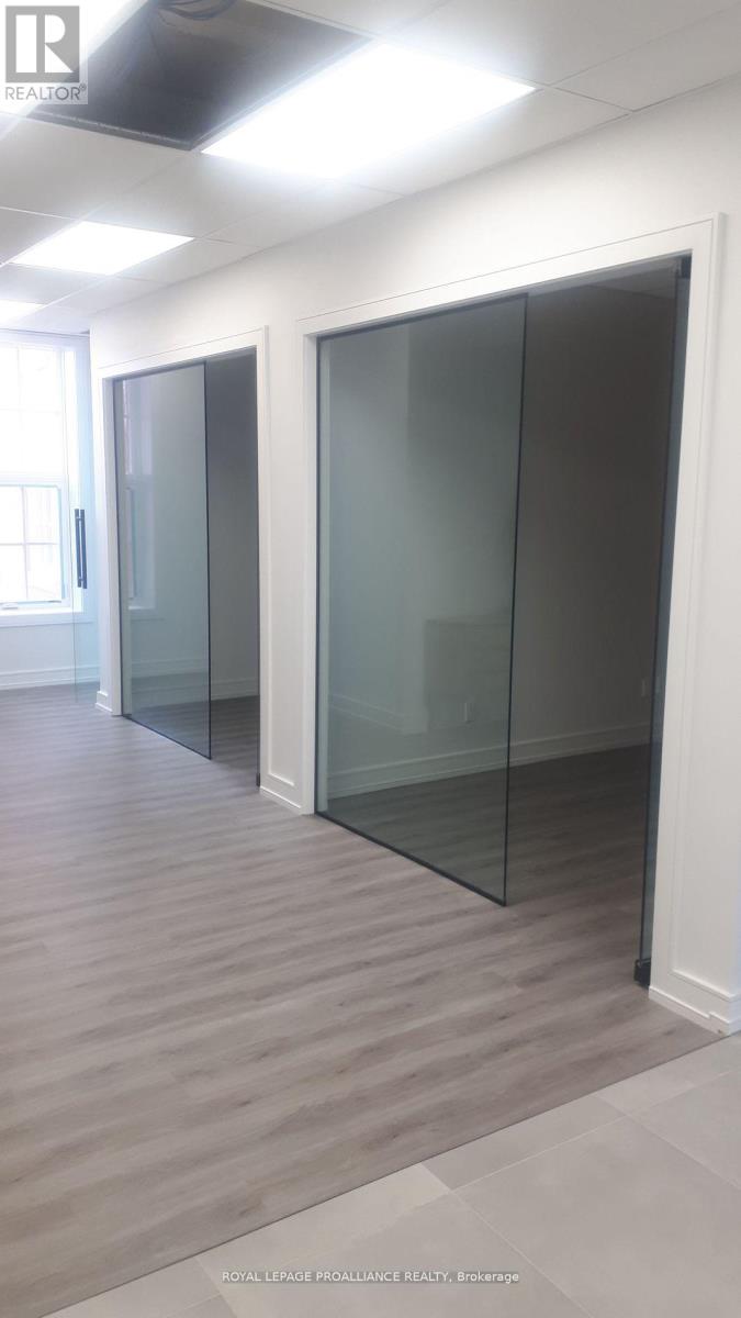 B - 31 Walton Street, Port Hope, Ontario  L1A 1M8 - Photo 4 - X12784424