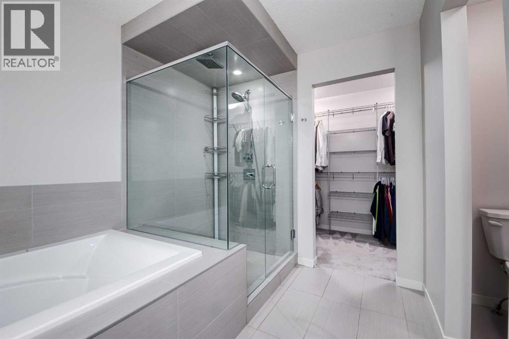 19 West Grove Place Sw, Calgary, Alberta  T3H 1Z4 - Photo 26 - A2246398