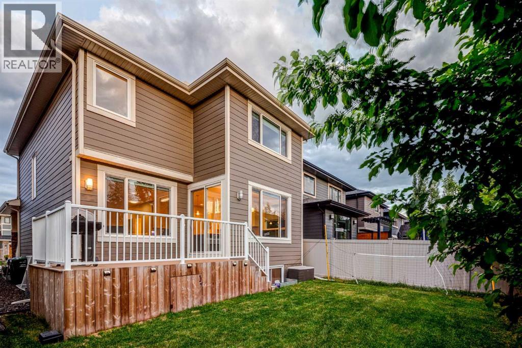 19 West Grove Place Sw, Calgary, Alberta  T3H 1Z4 - Photo 47 - A2246398