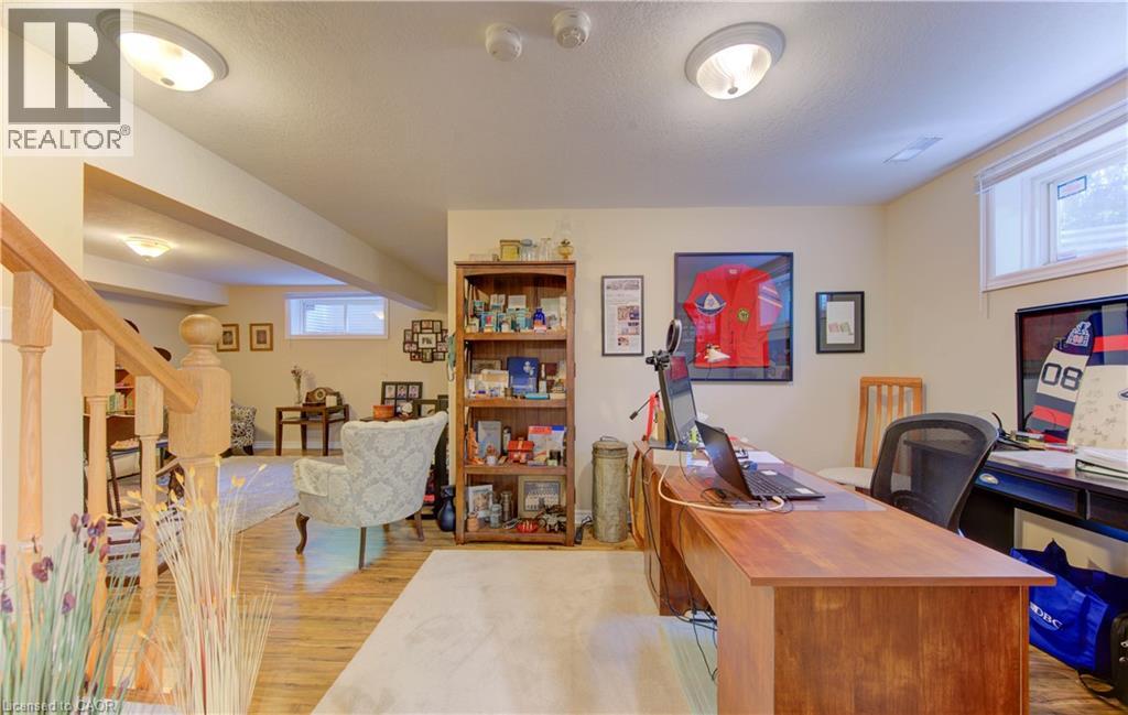 76 Candle Crescent, Kitchener, Ontario  N2P 2K8 - Photo 33 - 40799760