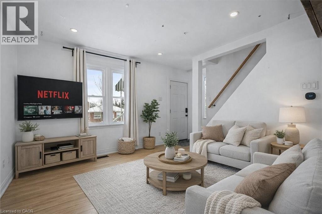 478 Karn Street, Kitchener, Ontario  N2M 2C1 - Photo 1 - 40803174