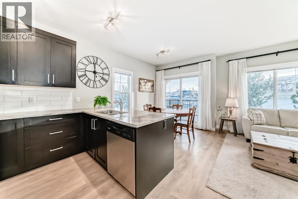 801 Jumping Pound Common, Cochrane, Alberta  T4C 2L1 - Photo 7 - A2285624