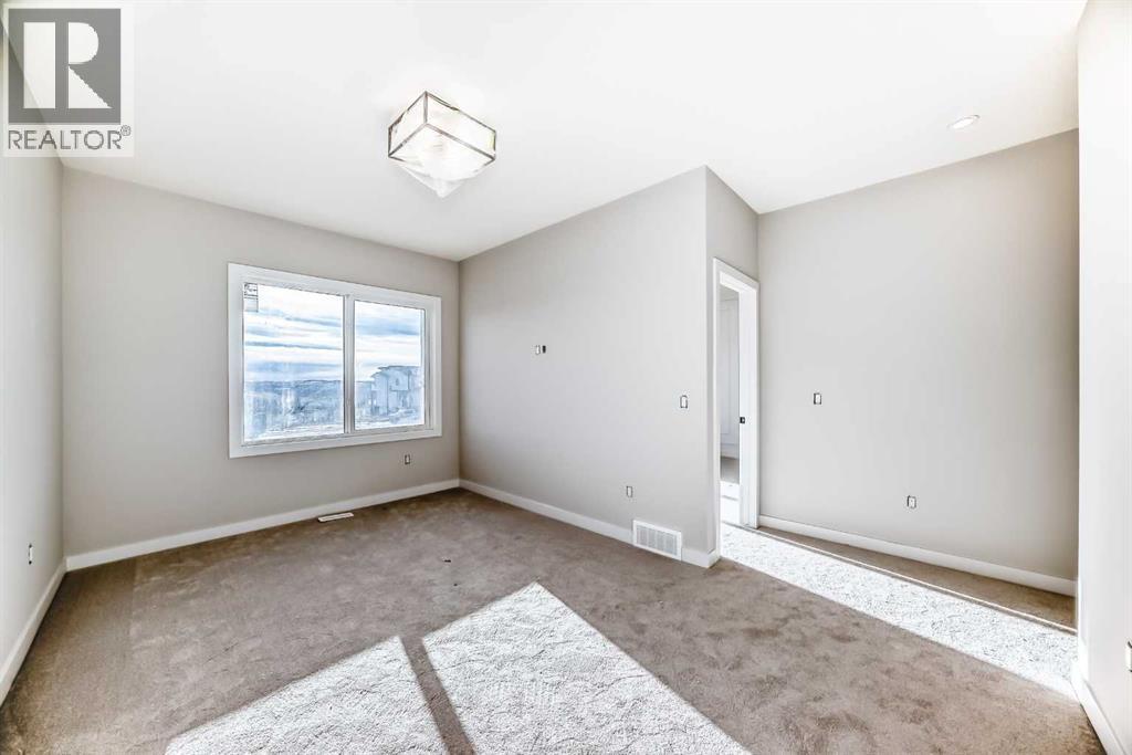 516 Heritage Boulevard, Cochrane, Alberta  T4C 2J8 - Photo 39 - A2277144