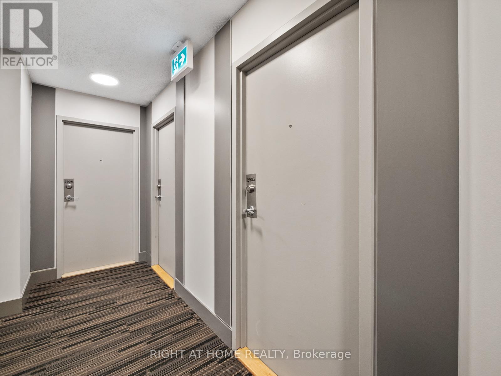 2903 - 373 Front St West Street, Toronto (Waterfront Communities), Ontario  M5V 3R7 - Photo 6 - C12784382