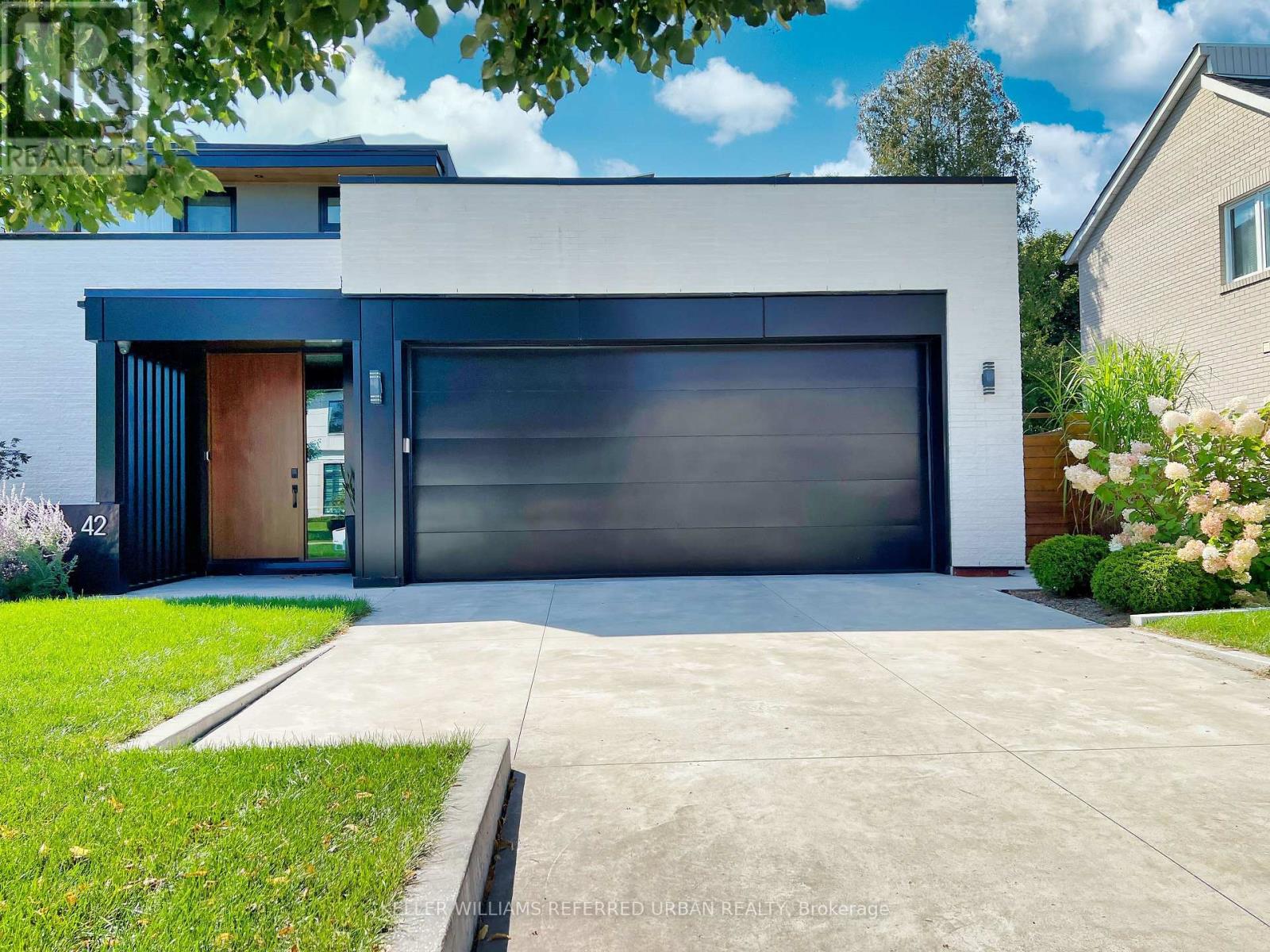 Bsmt - 42 Tottenham Road, Toronto (Banbury-Don Mills), Ontario  M3C 2J4 - Photo 16 - C12784430