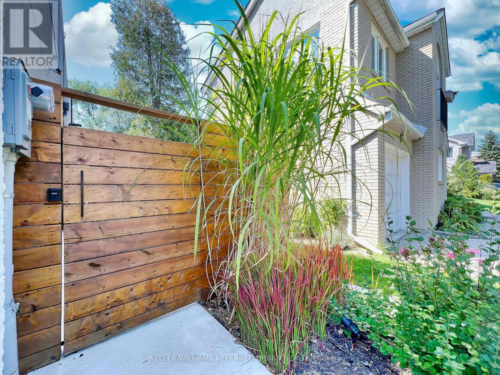 Bsmt - 42 Tottenham Road, Toronto (Banbury-Don Mills), Ontario  M3C 2J4 - Photo 3 - C12784430