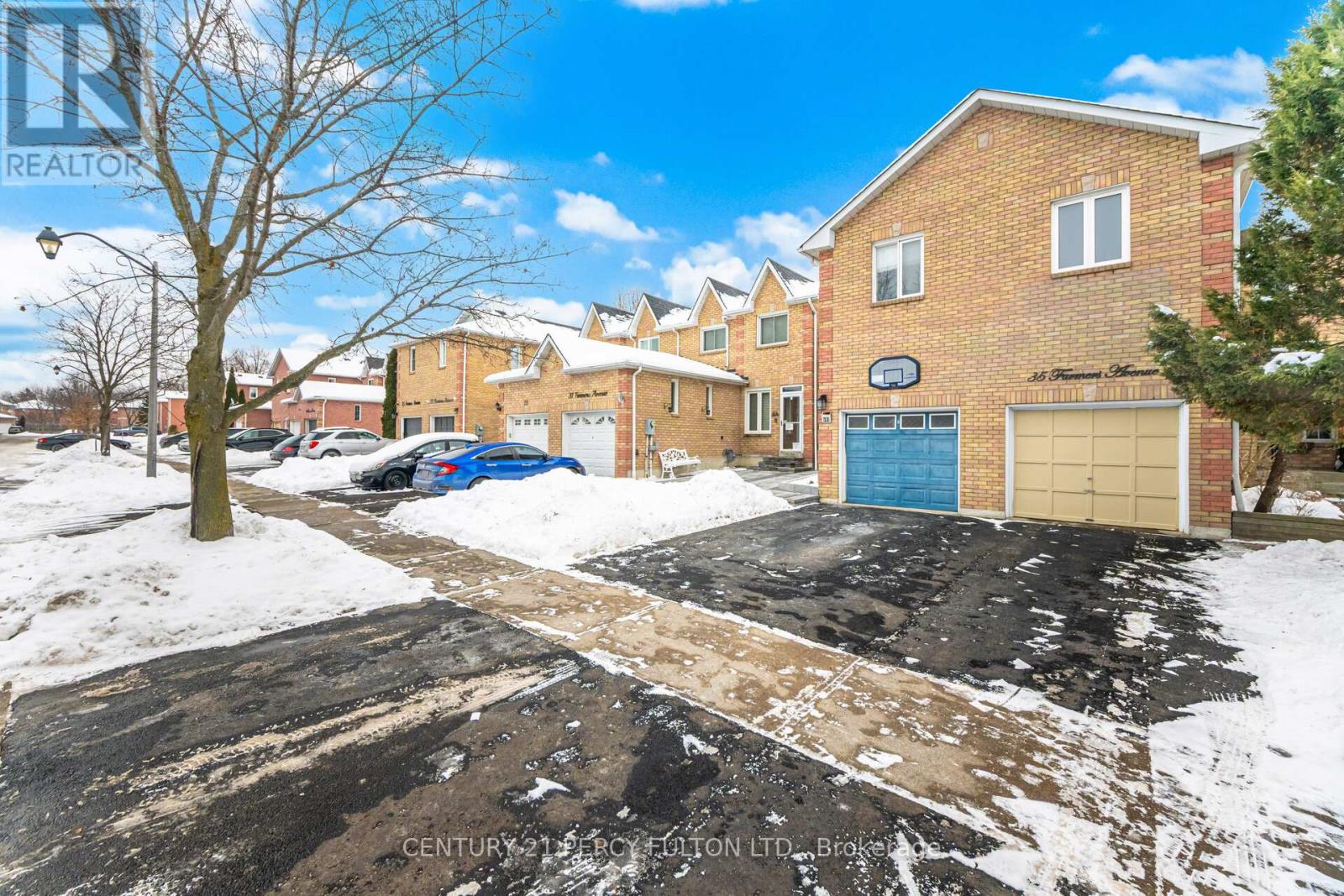 33 Farmers Avenue, Ajax, Ontario  L1T 3T1 - Photo 3 - E12784454