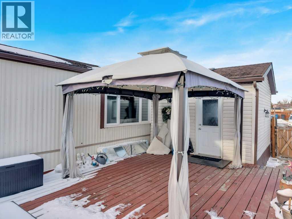 1007, 7050 Gray Drive, Red Deer, Alberta  T4P 1B9 - Photo 3 - A2282769