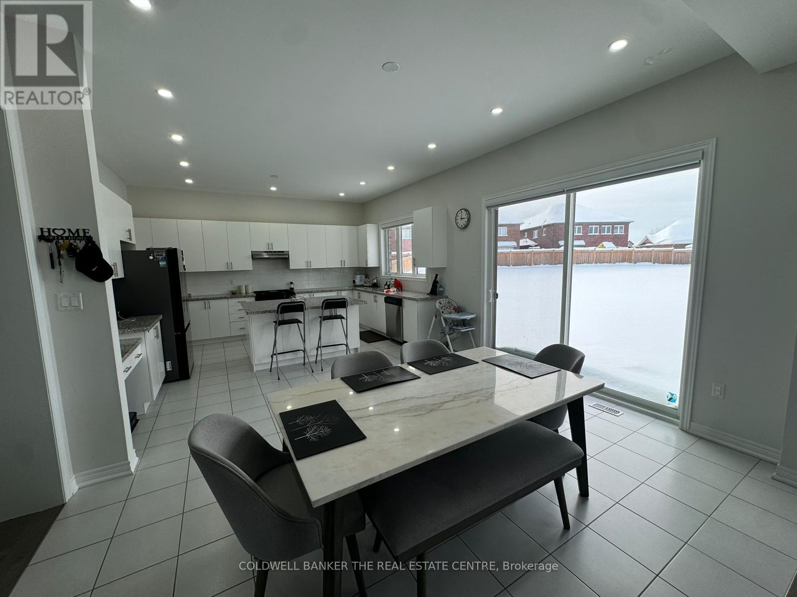 1809 Emberton Way Abbey, Innisfil, Ontario  L9S 0N4 - Photo 2 - N12784356