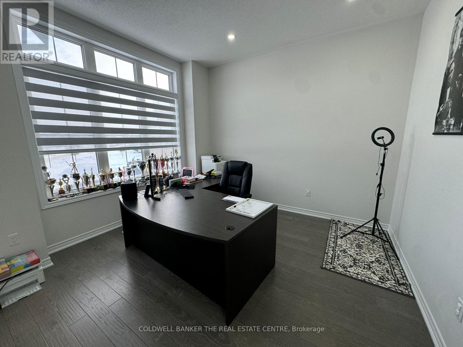 1809 Emberton Way Abbey, Innisfil, Ontario  L9S 0N4 - Photo 5 - N12784356