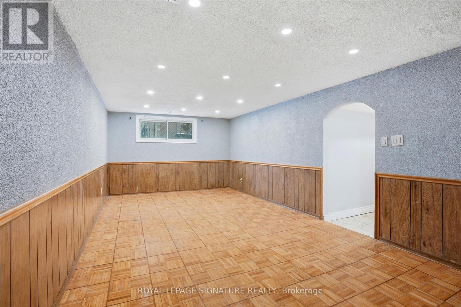 Lower Level - 940 Aviation Road, Mississauga (Lakeview), Ontario  L5G 4H9 - Photo 6 - W12784348