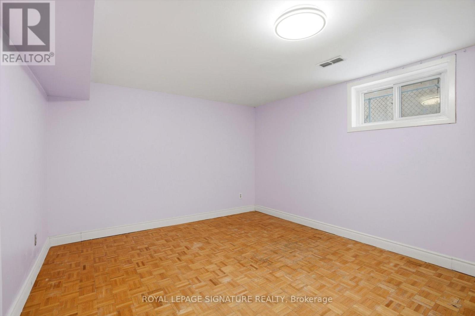 Lower Level - 940 Aviation Road, Mississauga (Lakeview), Ontario  L5G 4H9 - Photo 9 - W12784348