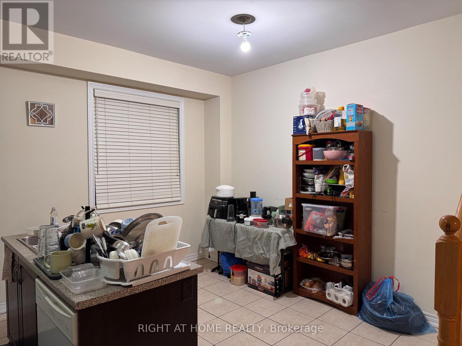 1433 Granrock Crescent, Mississauga (East Credit), Ontario  L5V 0E1 - Photo 10 - W12784366