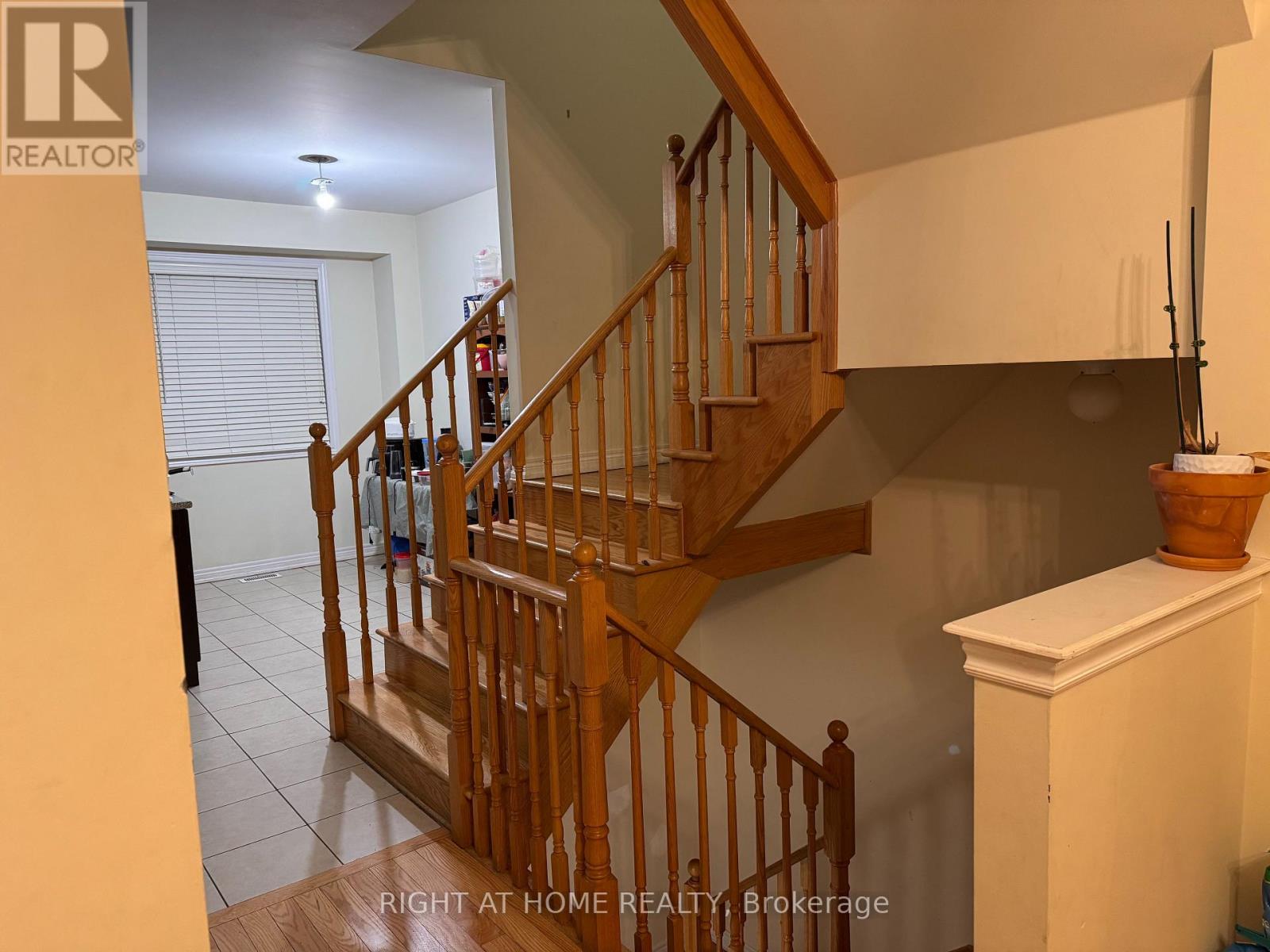 1433 Granrock Crescent, Mississauga (East Credit), Ontario  L5V 0E1 - Photo 13 - W12784366