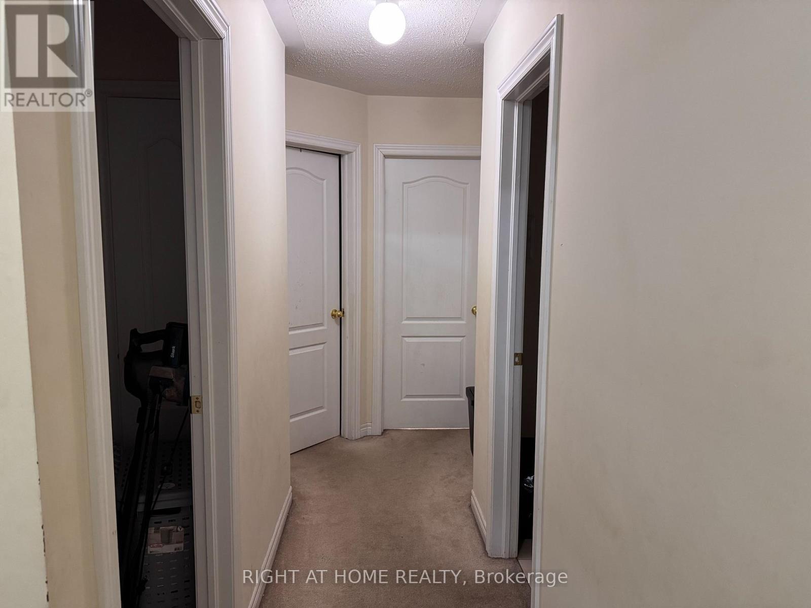 1433 Granrock Crescent, Mississauga (East Credit), Ontario  L5V 0E1 - Photo 14 - W12784366