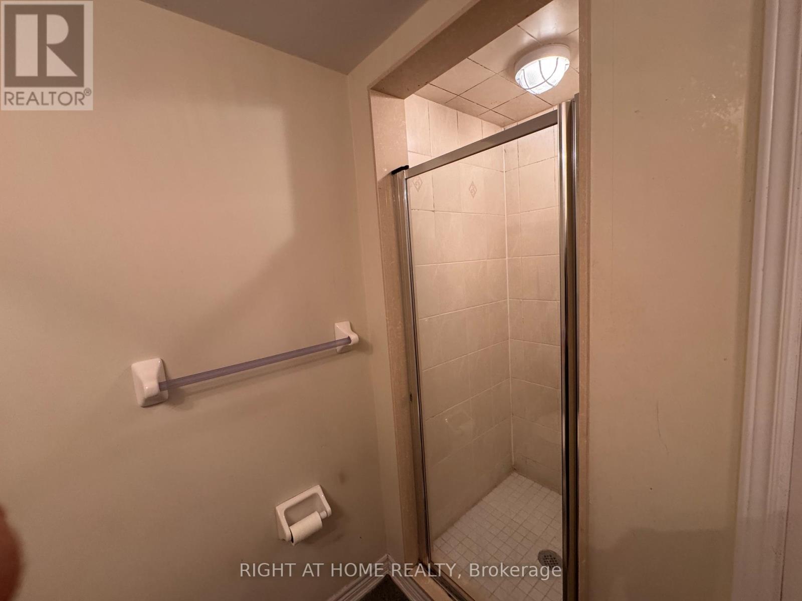 1433 Granrock Crescent, Mississauga (East Credit), Ontario  L5V 0E1 - Photo 27 - W12784366