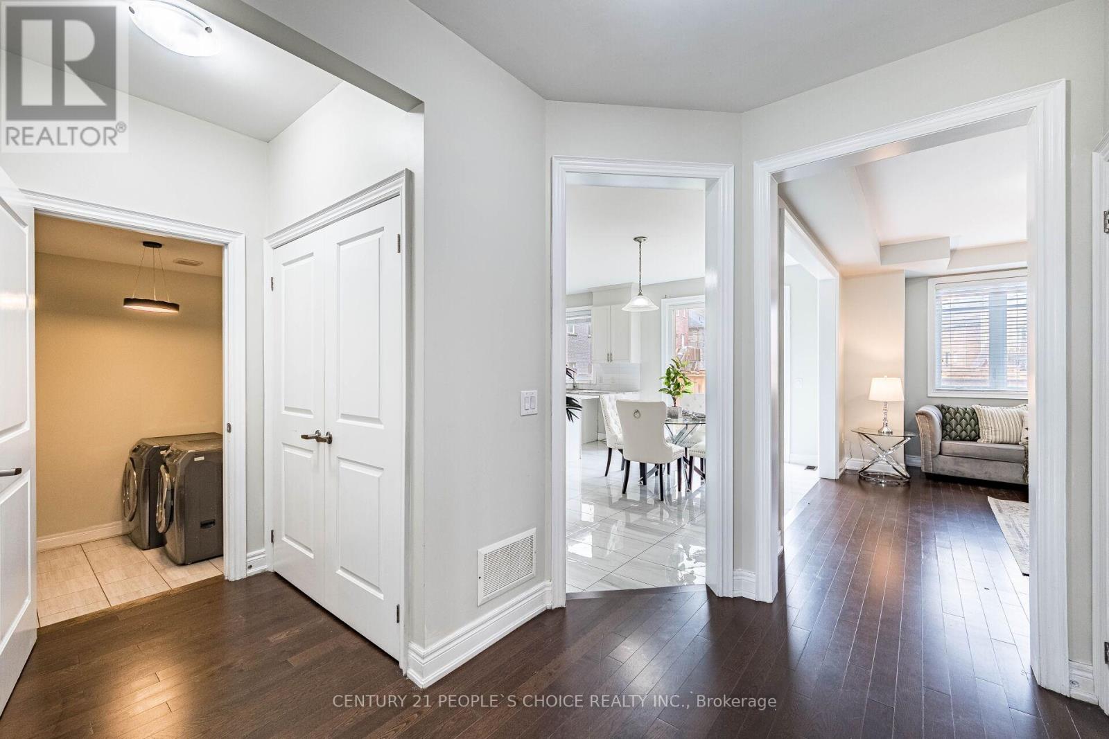 64 George Gray Drive, Brampton, Ontario  L6R 4B4 - Photo 12 - W12784368