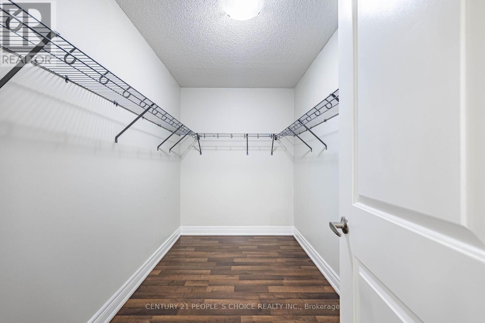 64 George Gray Drive, Brampton, Ontario  L6R 4B4 - Photo 30 - W12784368