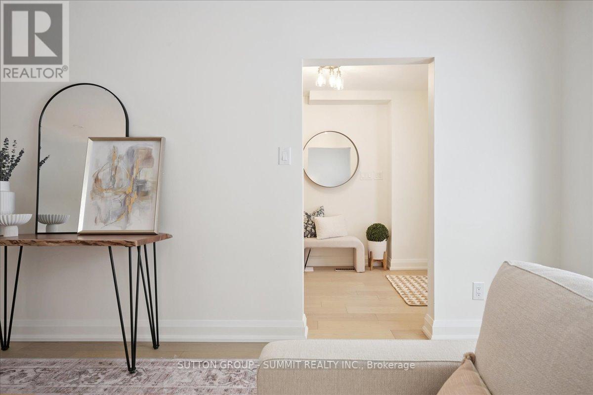 3637 Haven Glenn, Mississauga, Ontario  L4X 1X7 - Photo 7 - W12784378