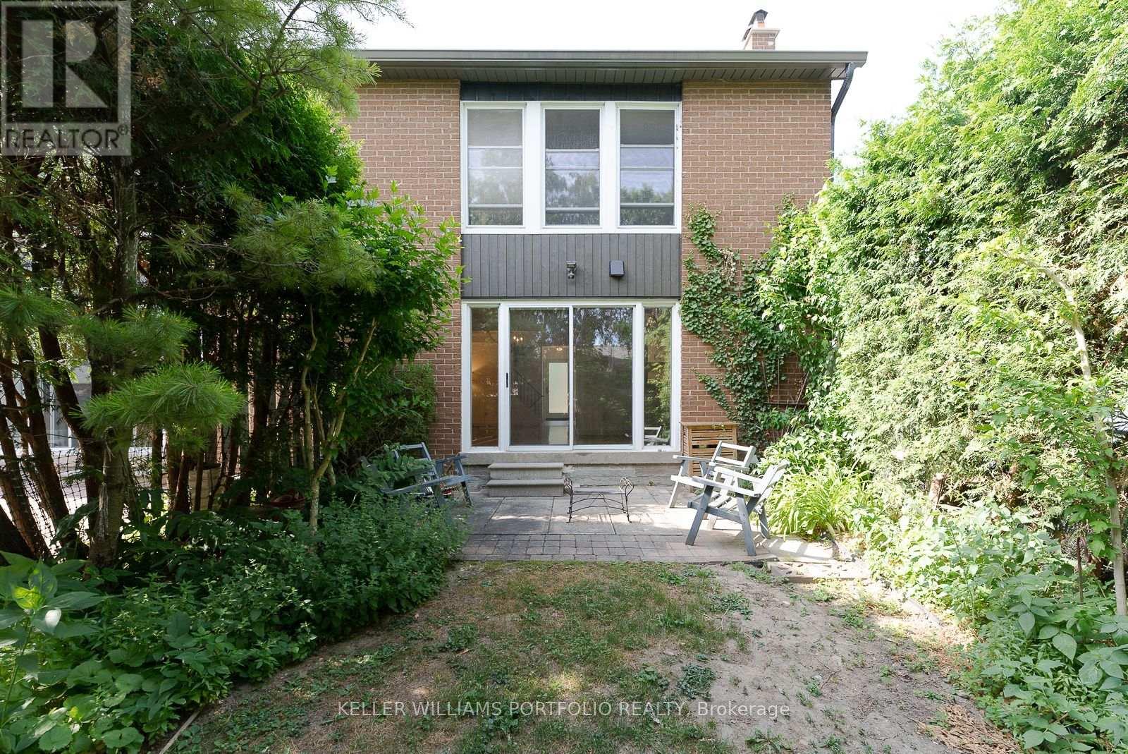 7 - 1387 Royal York Road, Toronto (Edenbridge-Humber Valley), Ontario  M9A 4Y9 - Photo 31 - W12784394