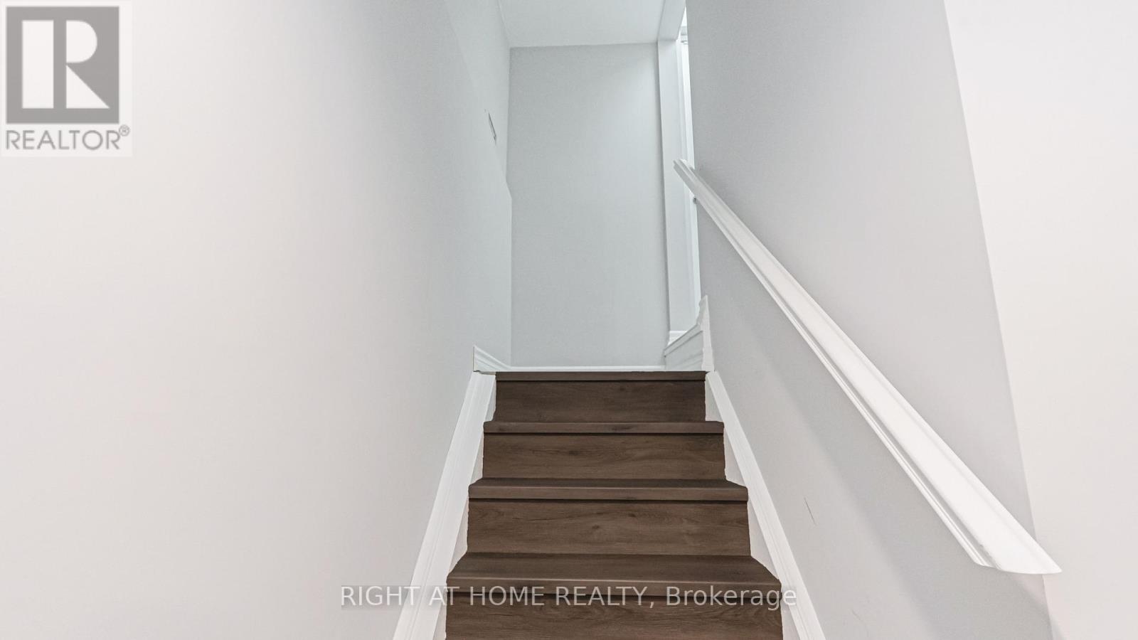 253 Fernforest Drive, Brampton, Ontario  L6R 1E1 - Photo 35 - W12784408