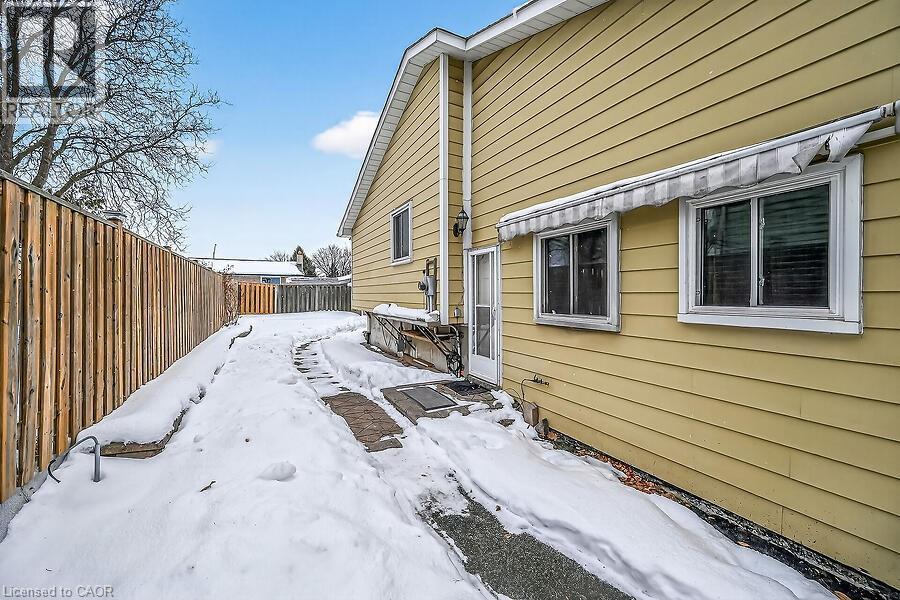 16 Golden Orchard Drive, Hamilton, Ontario  L9C 6J5 - Photo 27 - 40804880