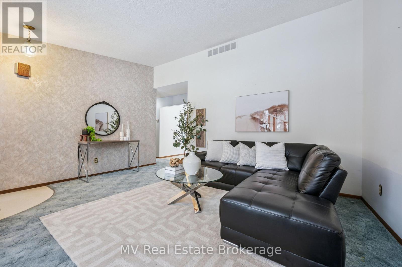 519 Shortreed Avenue, Centre Wellington, Ontario  N1M 3H4 - Photo 11 - X12784620