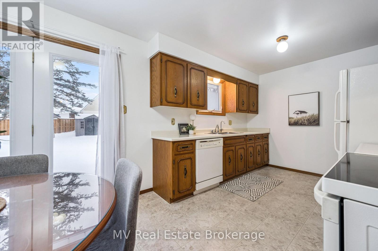 519 Shortreed Avenue, Centre Wellington, Ontario  N1M 3H4 - Photo 16 - X12784620