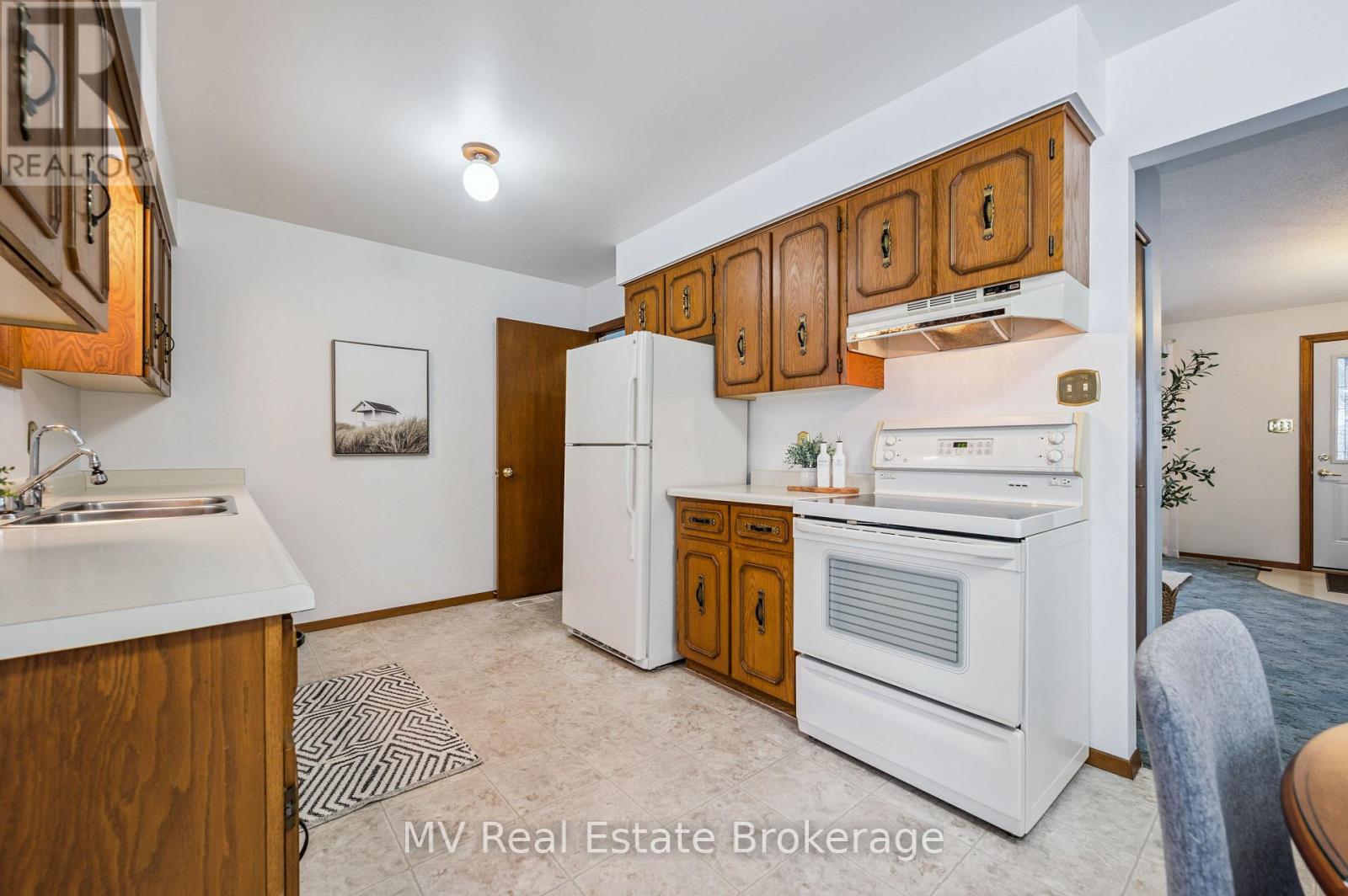 519 Shortreed Avenue, Centre Wellington, Ontario  N1M 3H4 - Photo 18 - X12784620