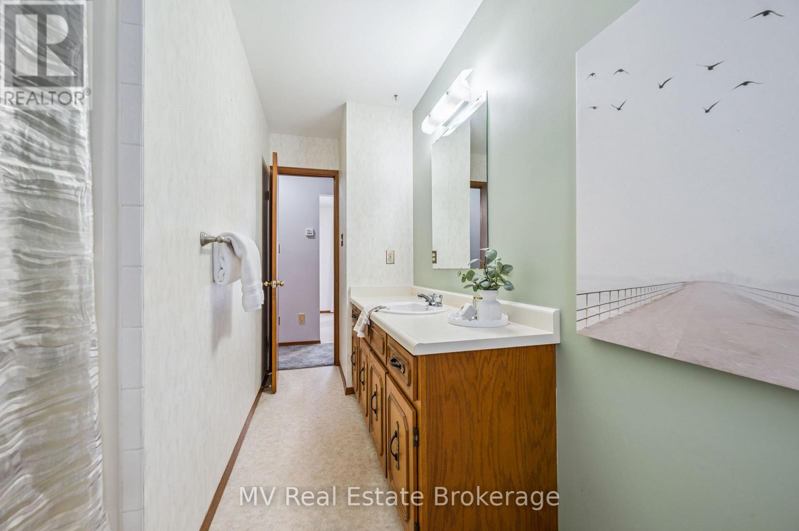 519 Shortreed Avenue, Centre Wellington, Ontario  N1M 3H4 - Photo 25 - X12784620