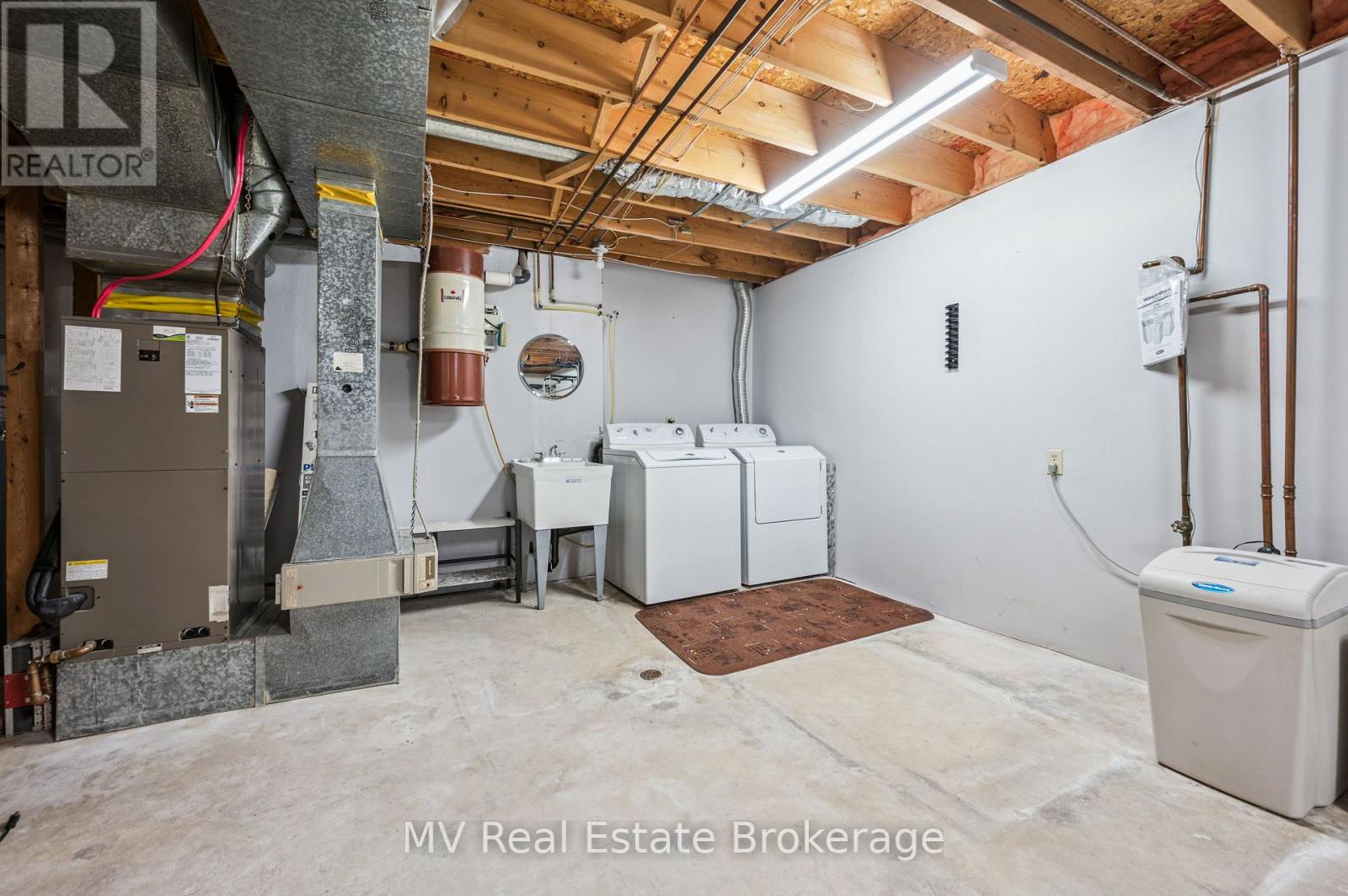 519 Shortreed Avenue, Centre Wellington, Ontario  N1M 3H4 - Photo 33 - X12784620