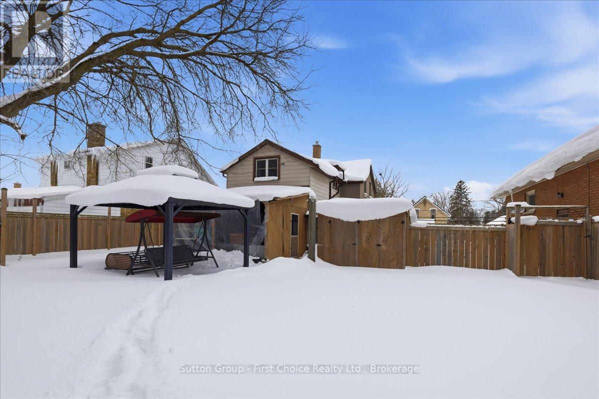 369 11th Avenue, Hanover, Ontario  N4N 2R6 - Photo 37 - X12784642