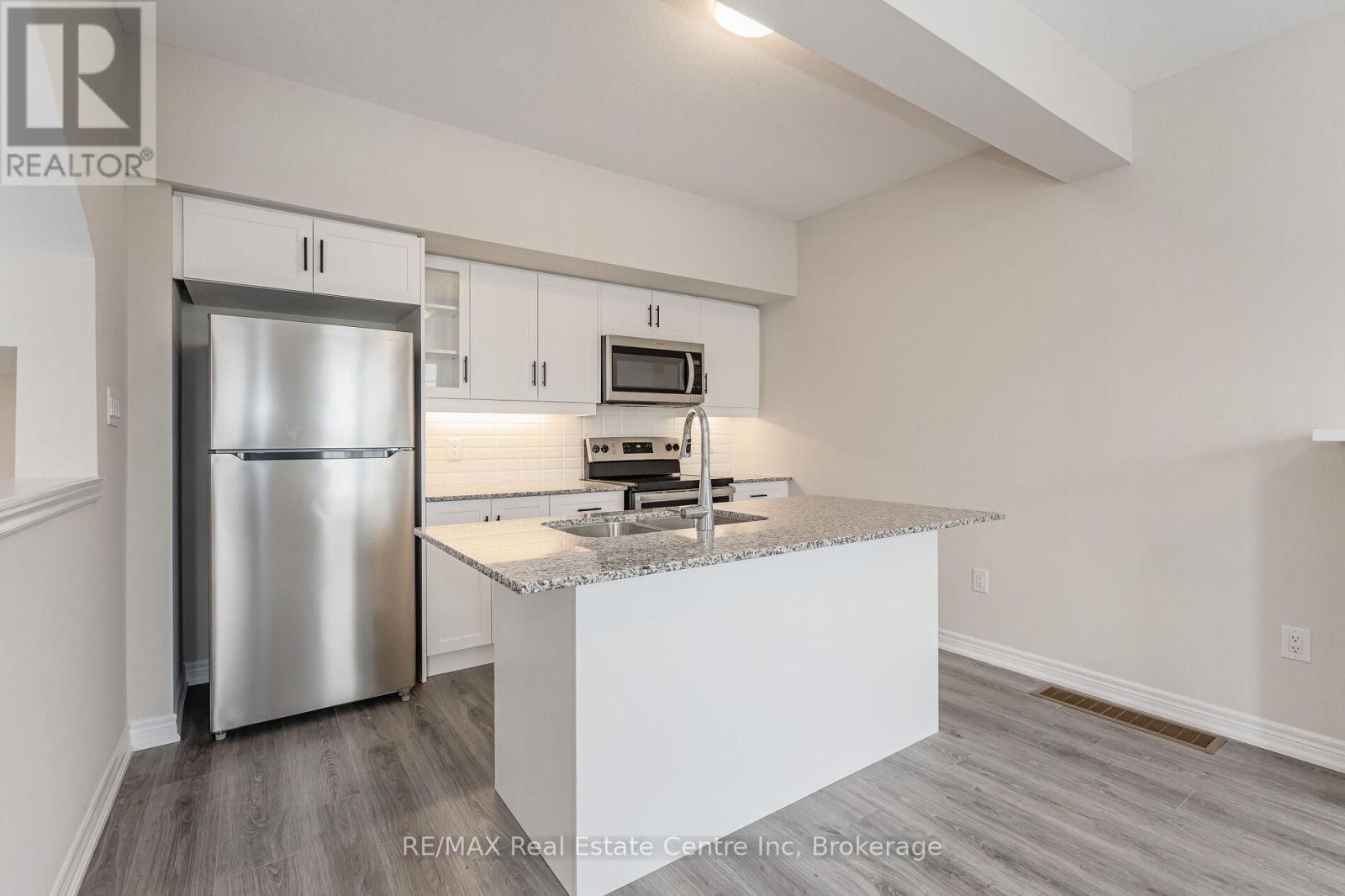 88 - 10 Birmingham Drive, Cambridge, Ontario  N1R 0C6 - Photo 6 - X12784652