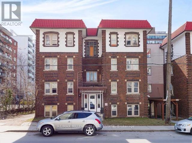 31 - 125 BOLD STREET, Hamilton, Ontario