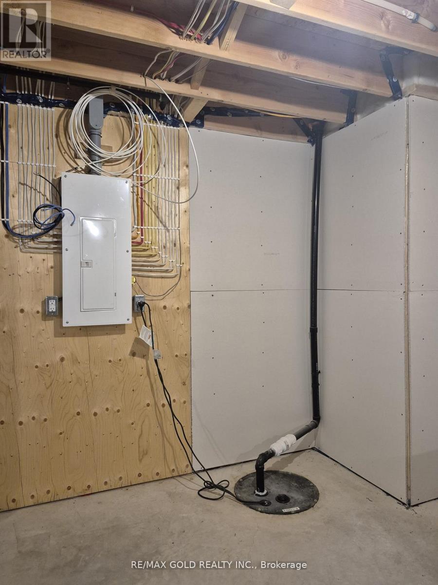 11 - 5 John Pound Road, Tillsonburg, Ontario  N4G 5X3 - Photo 21 - X12784438