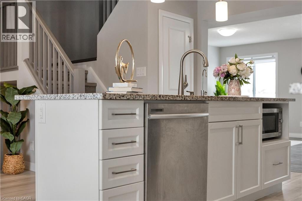 492 Wismer Street, Waterloo, Ontario  N2K 0E8 - Photo 11 - 40801081