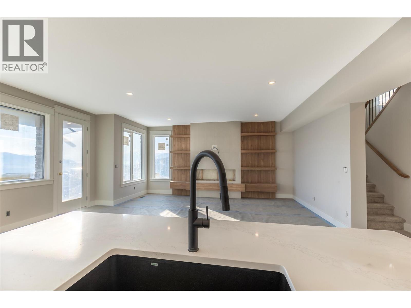 4315 Painted Turtle Drive, Vernon, British Columbia  V1T 9W4 - Photo 15 - 10360986