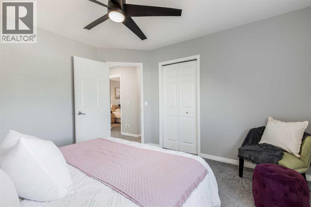 208 Fairways Bay Nw, Airdrie, Alberta  T4B 2P5 - Photo 24 - A2282573