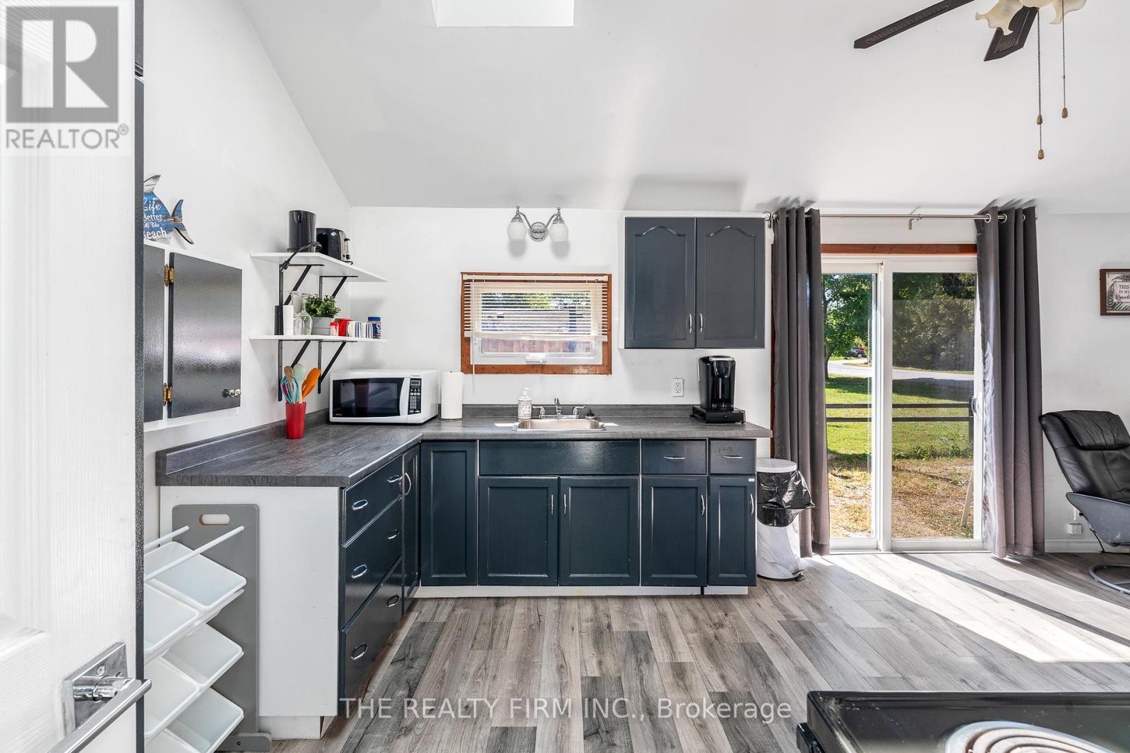 144 Lincoln Court, Essex, Ontario  N0R 1G0 - Photo 14 - X12784656