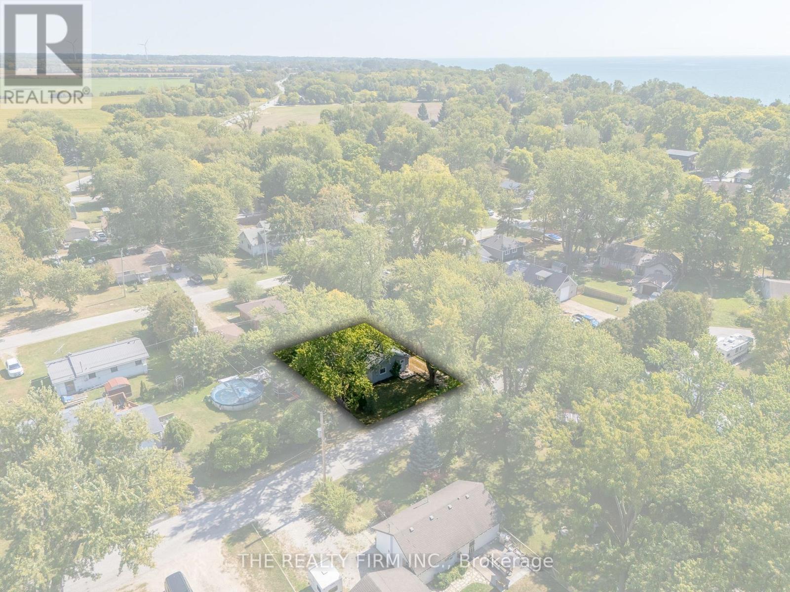 144 Lincoln Court, Essex, Ontario  N0R 1G0 - Photo 39 - X12784656