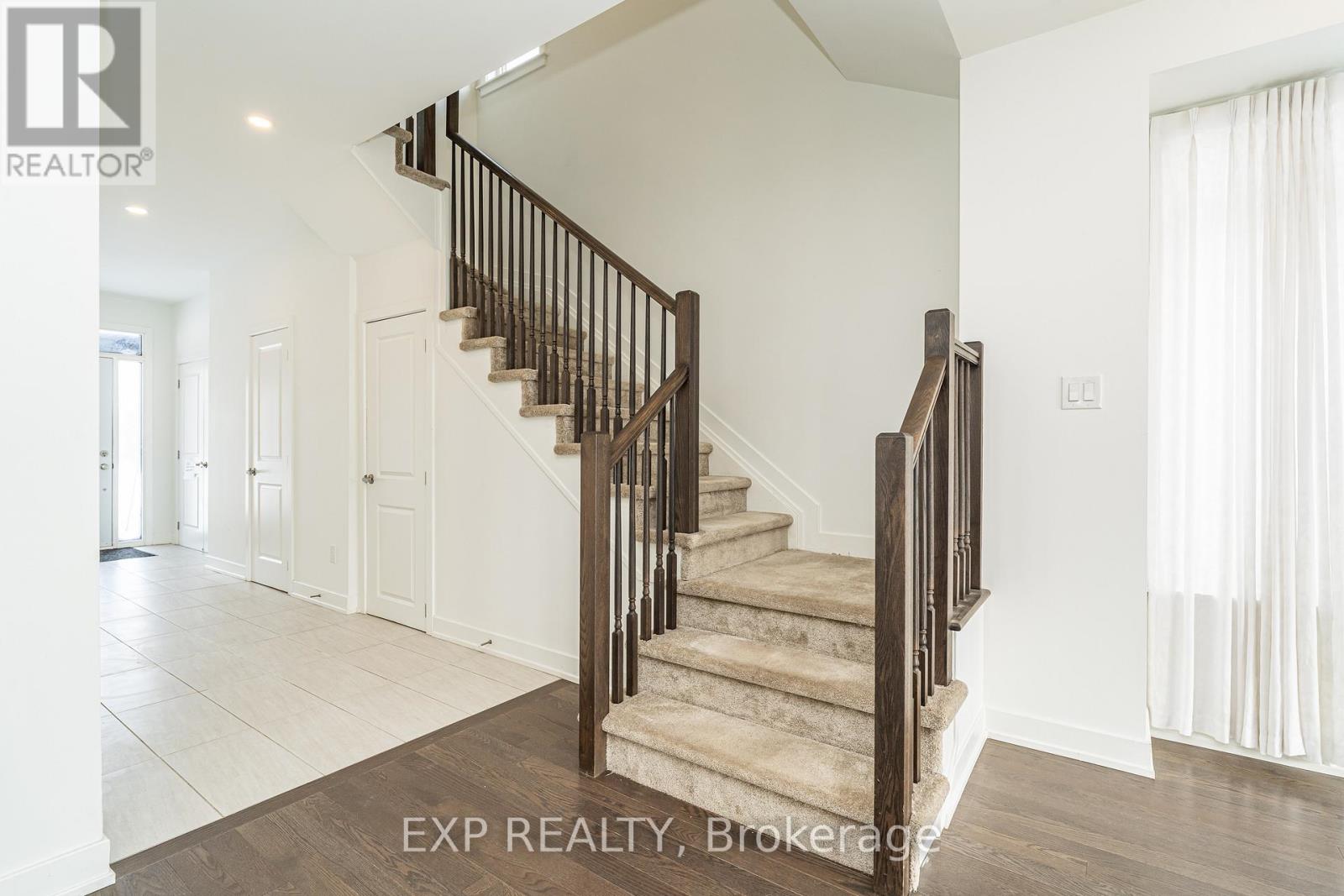 914 Alvarez Lane, Ottawa, Ontario  K1T 0W2 - Photo 18 - X12784468