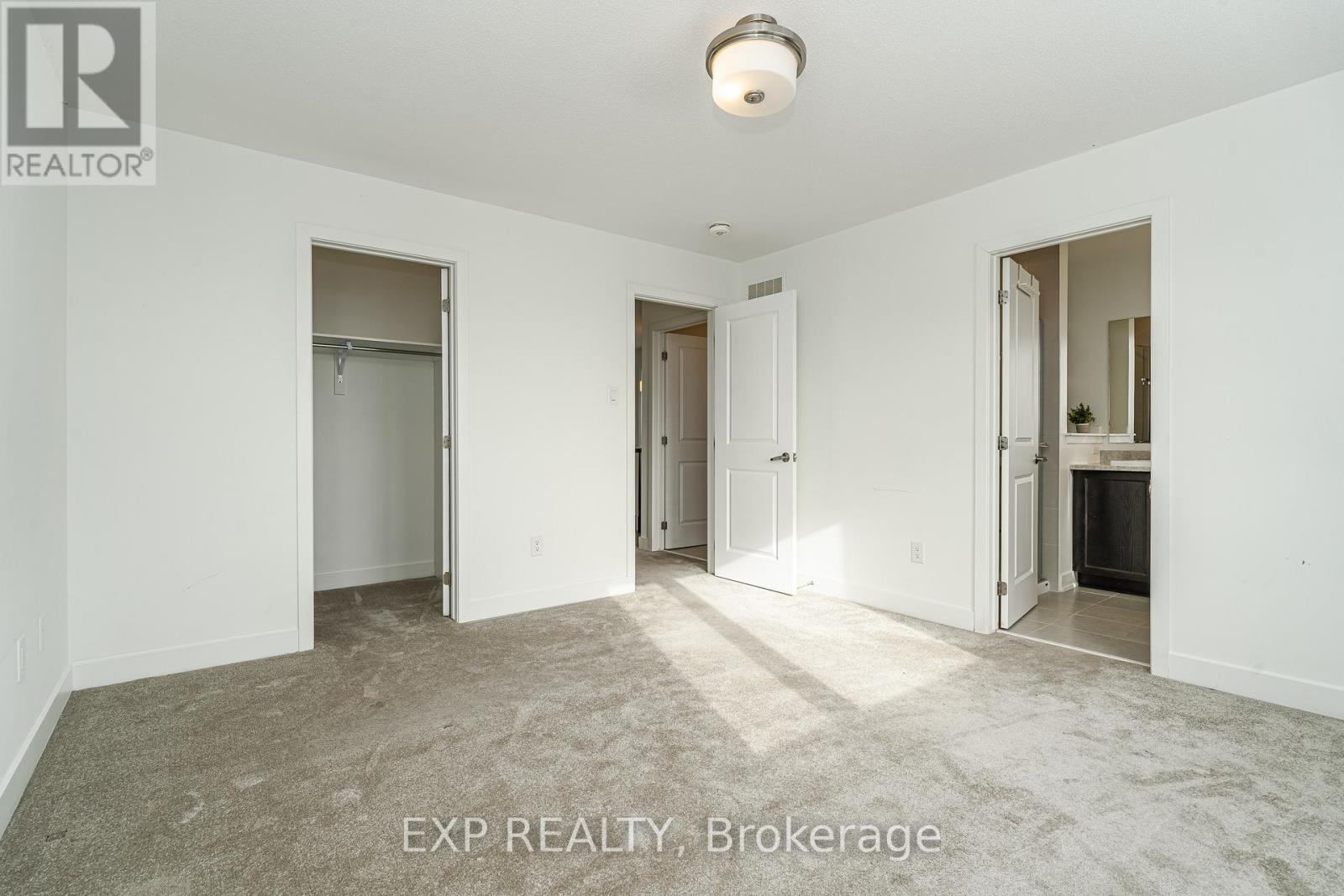 914 Alvarez Lane, Ottawa, Ontario  K1T 0W2 - Photo 29 - X12784468