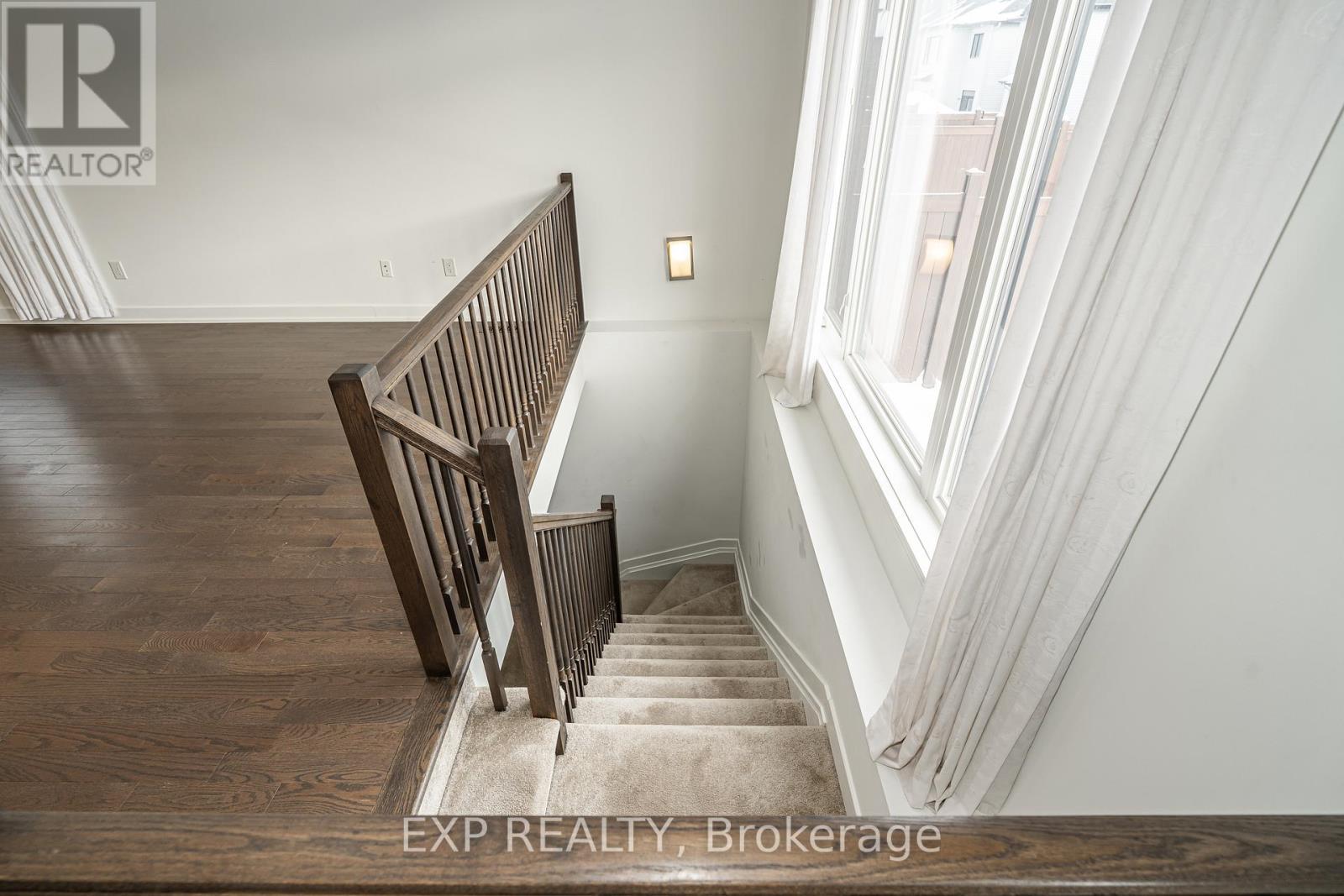 914 Alvarez Lane, Ottawa, Ontario  K1T 0W2 - Photo 33 - X12784468