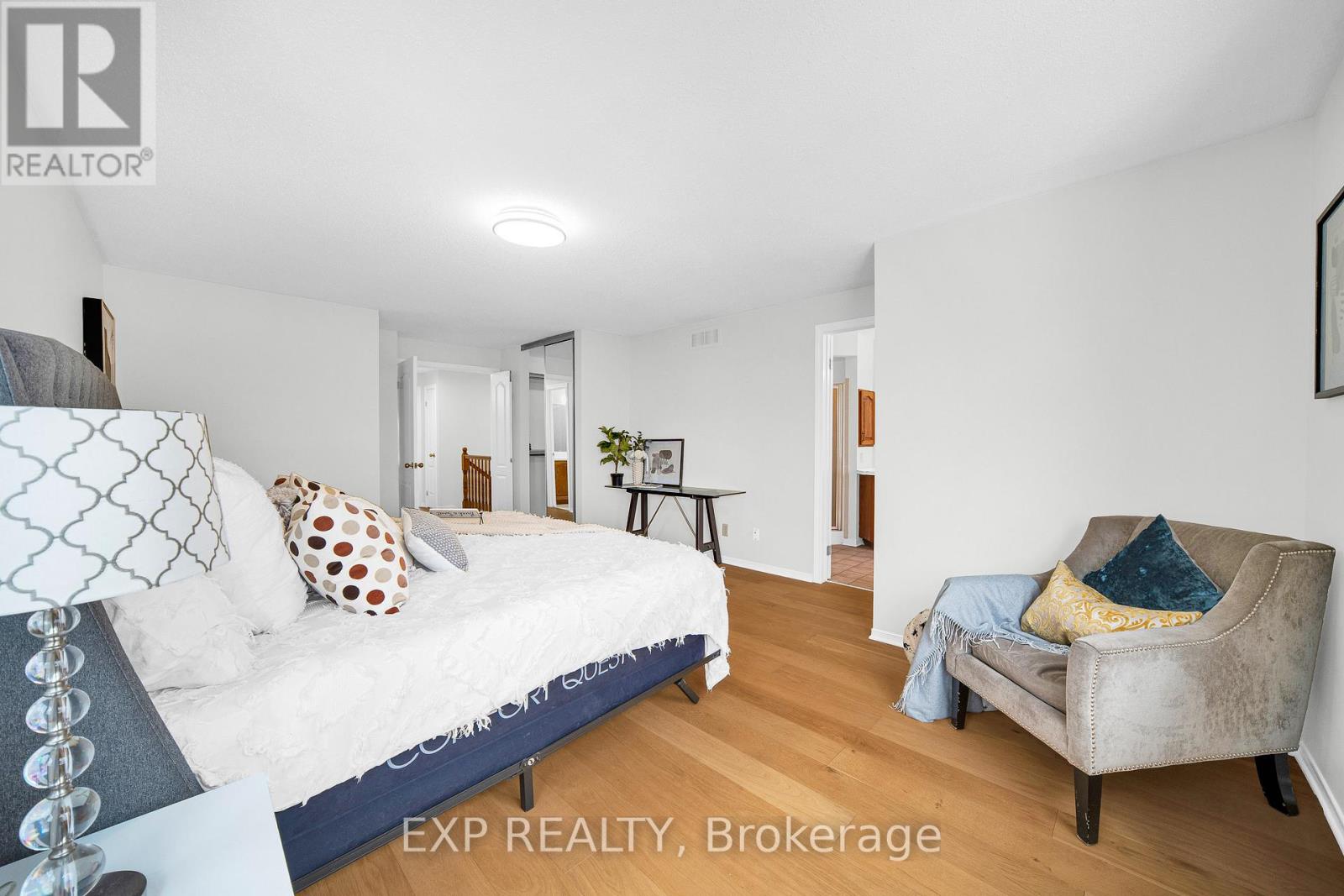 14 Sandcliffe Terrace, Ottawa, Ontario  K2G 5X1 - Photo 23 - X12784540