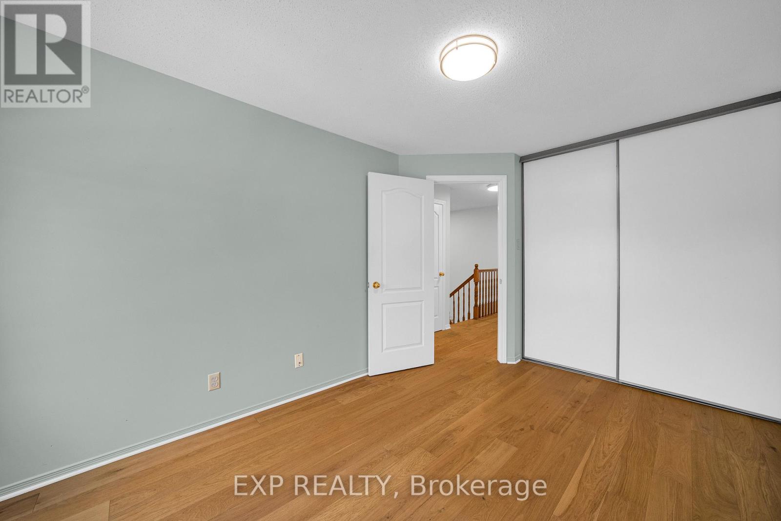 14 Sandcliffe Terrace, Ottawa, Ontario  K2G 5X1 - Photo 28 - X12784540