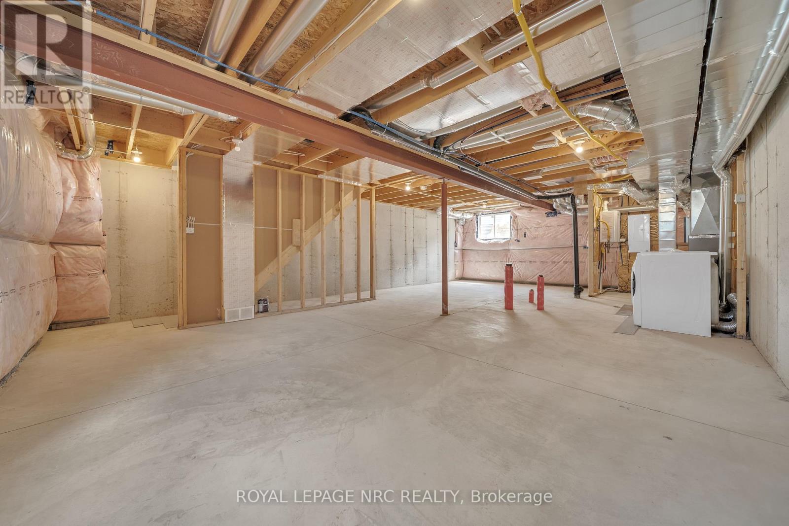 178 Broadway Lane, Welland, Ontario  L3C 5L5 - Photo 47 - X12784514