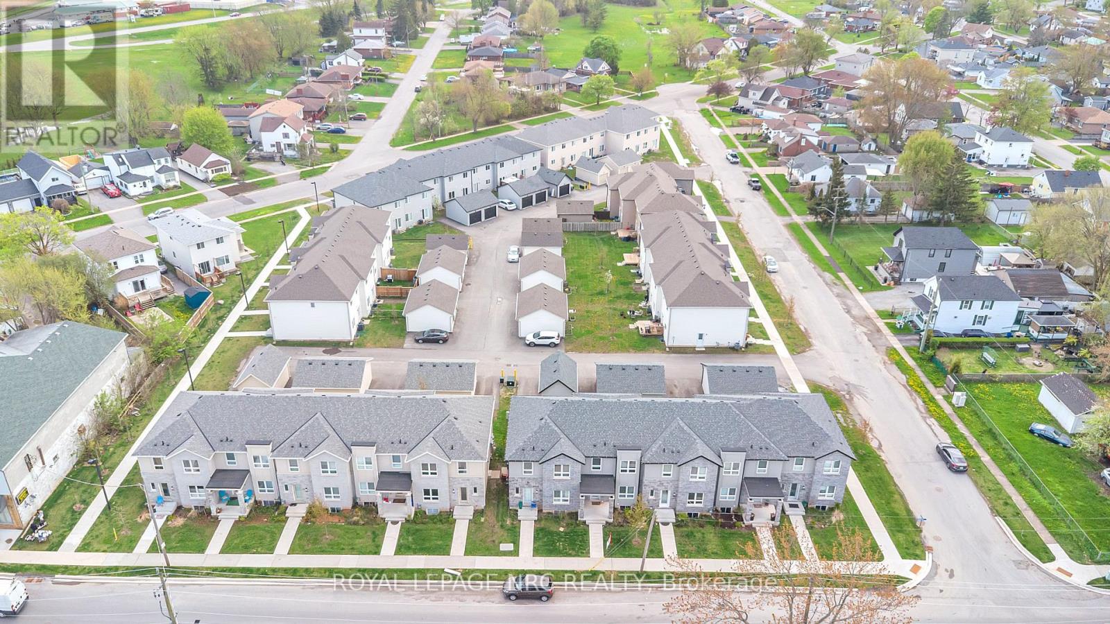 178 Broadway Lane, Welland, Ontario  L3C 5L5 - Photo 49 - X12784514