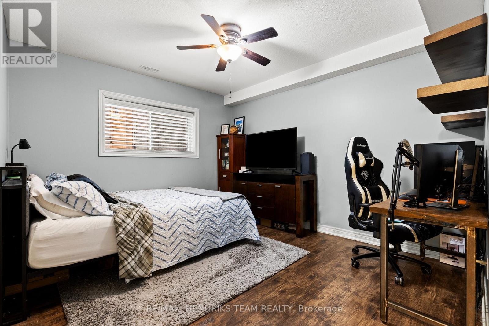 379 Michael Drive, Welland, Ontario  L3C 0A5 - Photo 31 - X12784646