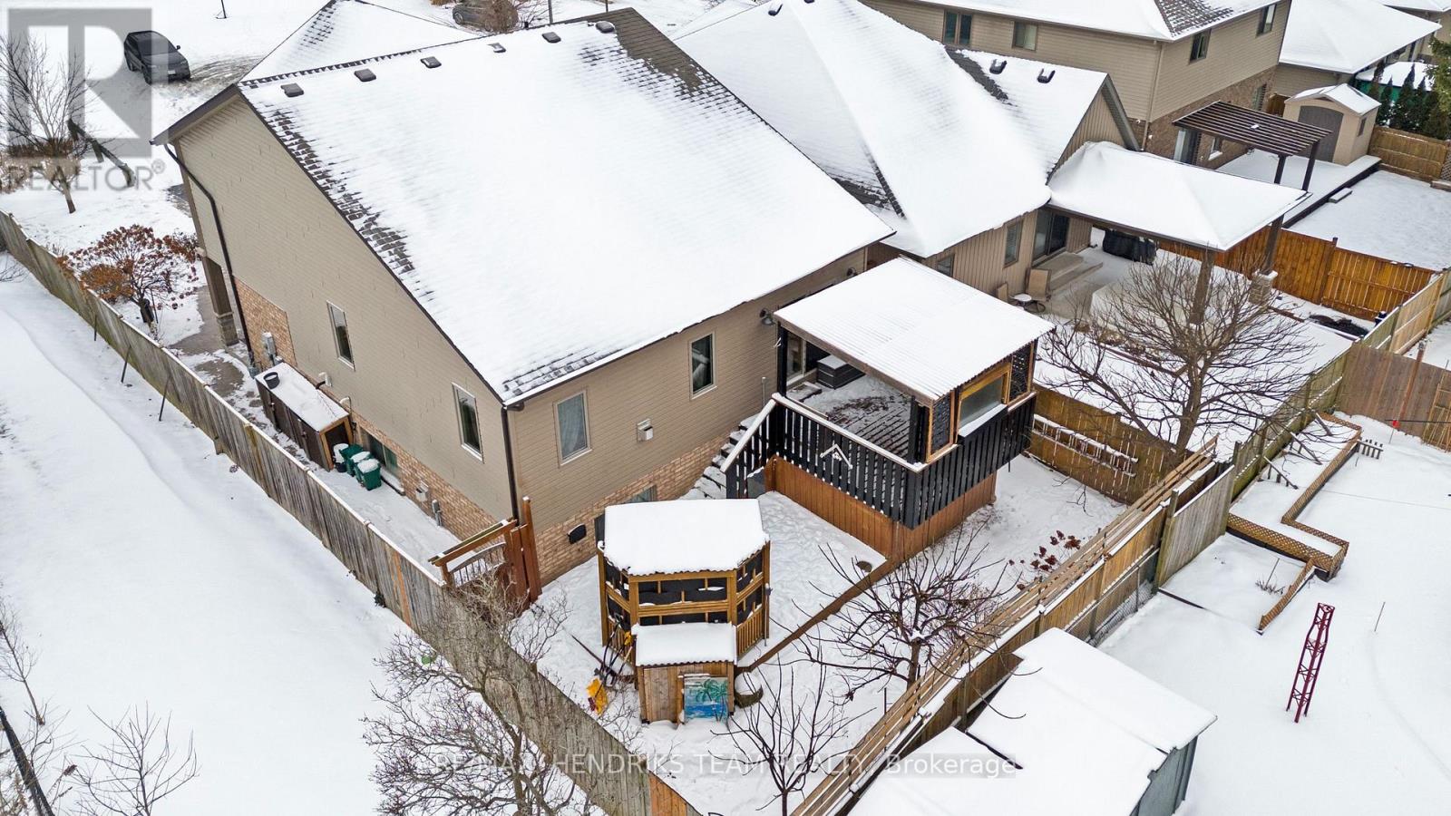 379 Michael Drive, Welland, Ontario  L3C 0A5 - Photo 34 - X12784646