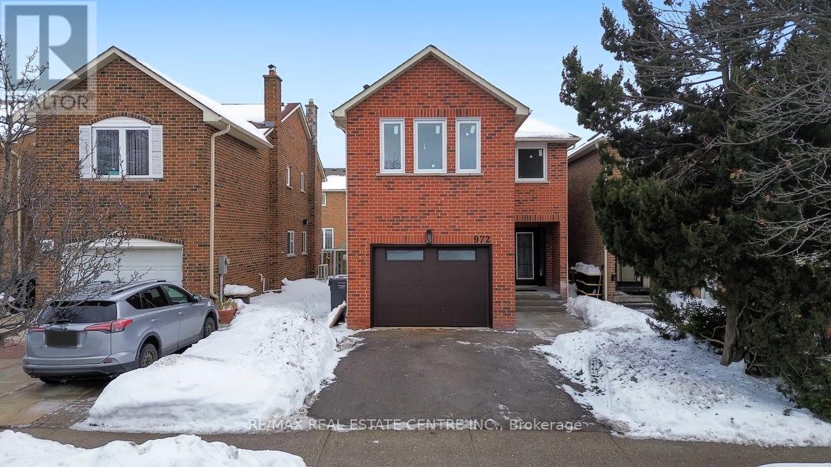 972 DEER RUN, Mississauga, Ontario